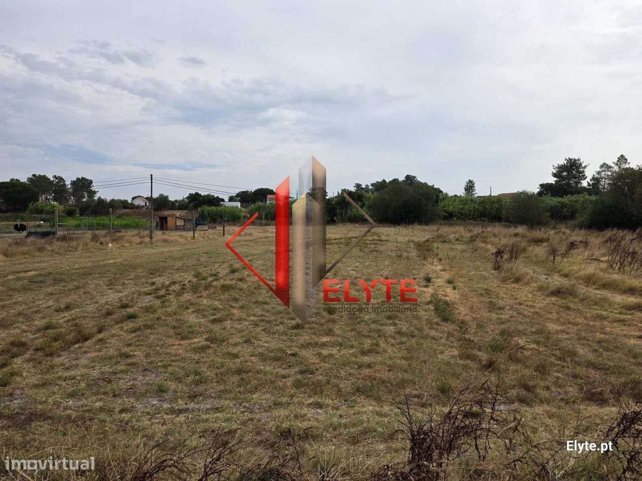 Terreno urbano em Coruche - Grande imagem: 2/7