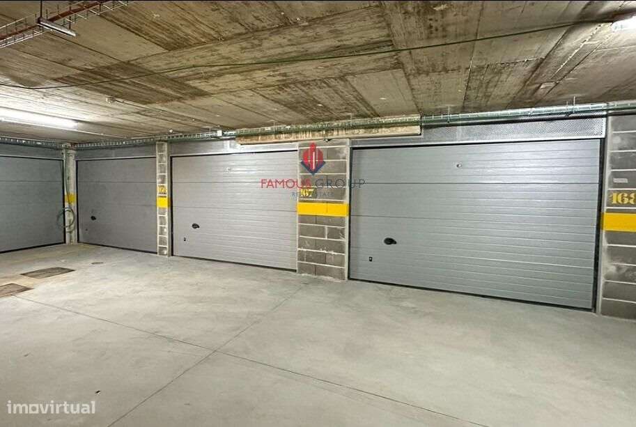 Garagem em Boxe - Portimão - Grande imagem: 2/7