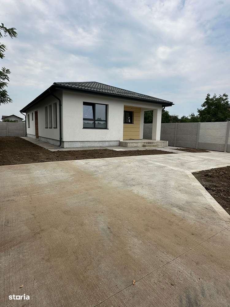 Casă Parter cu 4 Camere pe Teren de 325 mp | Preț 135.000 Euro - Imagine principală: 5/14