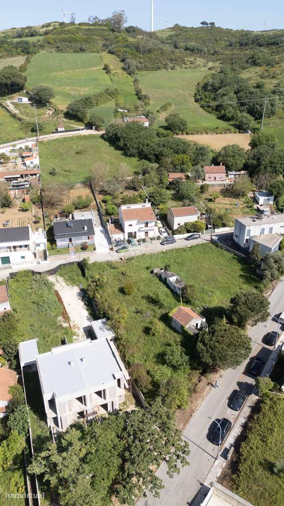 Terreno Urbano em Sapataria, Sobral de Monte Agraço-15