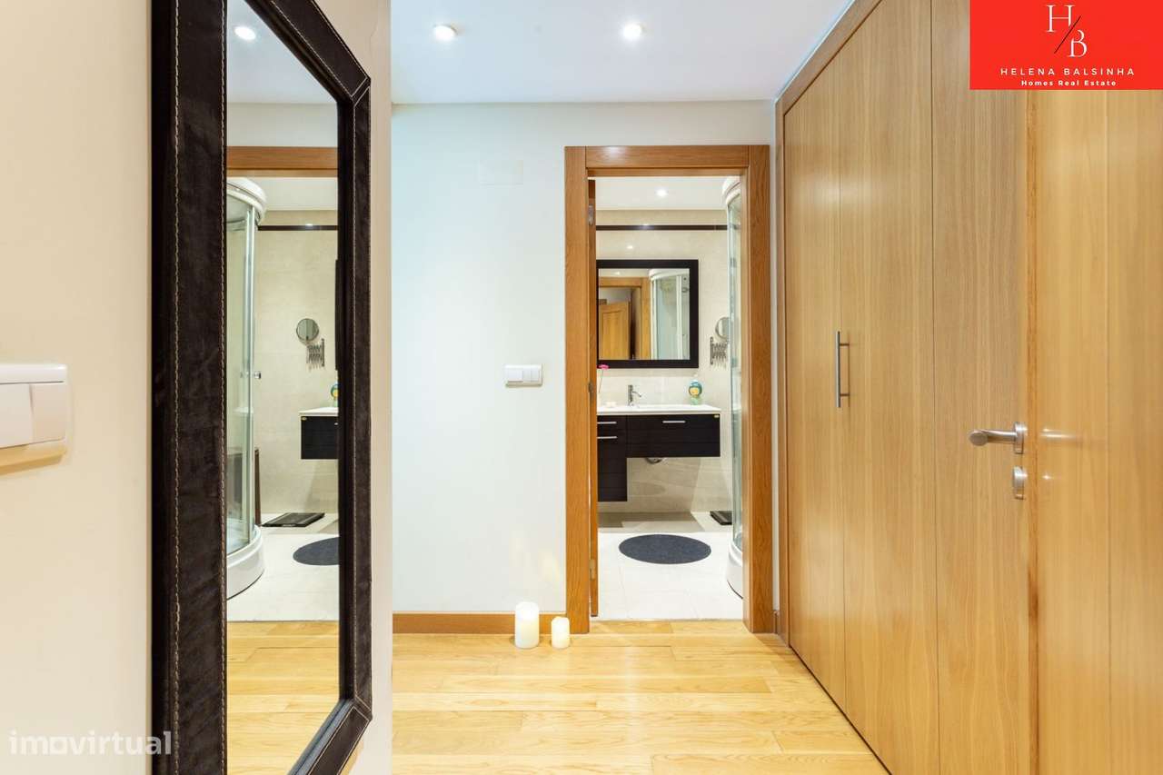 Excelente Apartamento T2 com 3 Parqueamentos nas Colinas do Cruzeiro-9