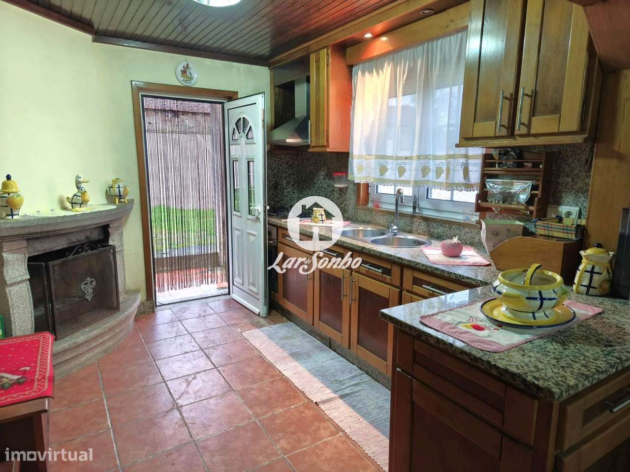 Moradia T3 com jardim em Barcelos - Grande imagem: 1/27