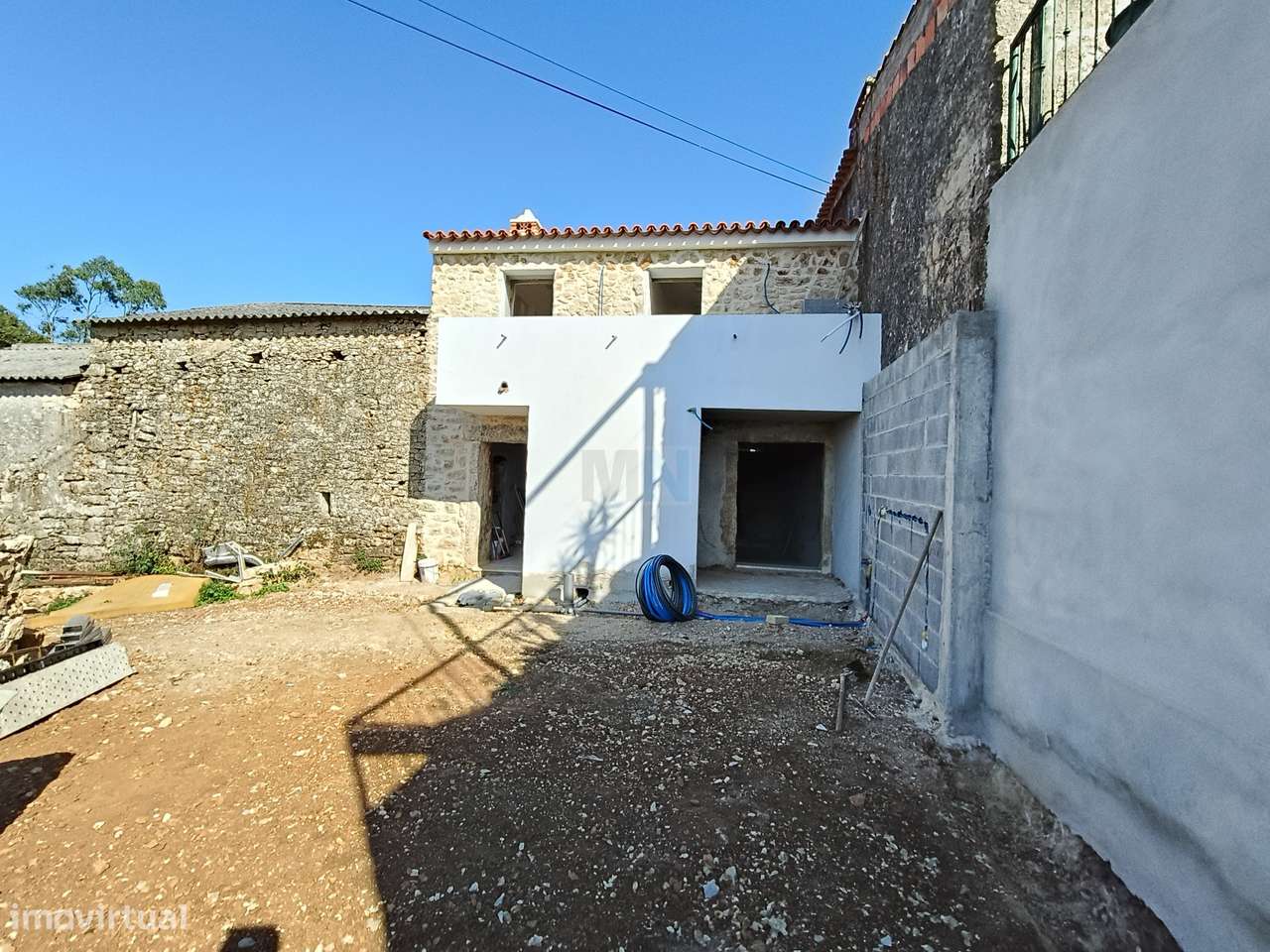 Moradia T3  junto a Condeixa-20