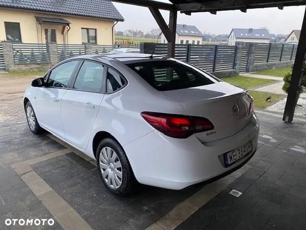 Opel Astra IV 1.6 Active - 5