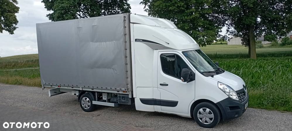 Renault Master - 1