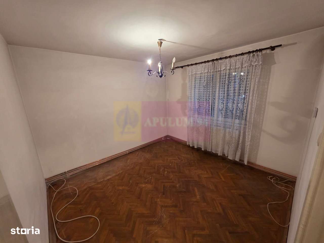 Apartament cu 3 camere de vanzare in Campina - Zona Liceul Energetic - Imagine principală: 5/13