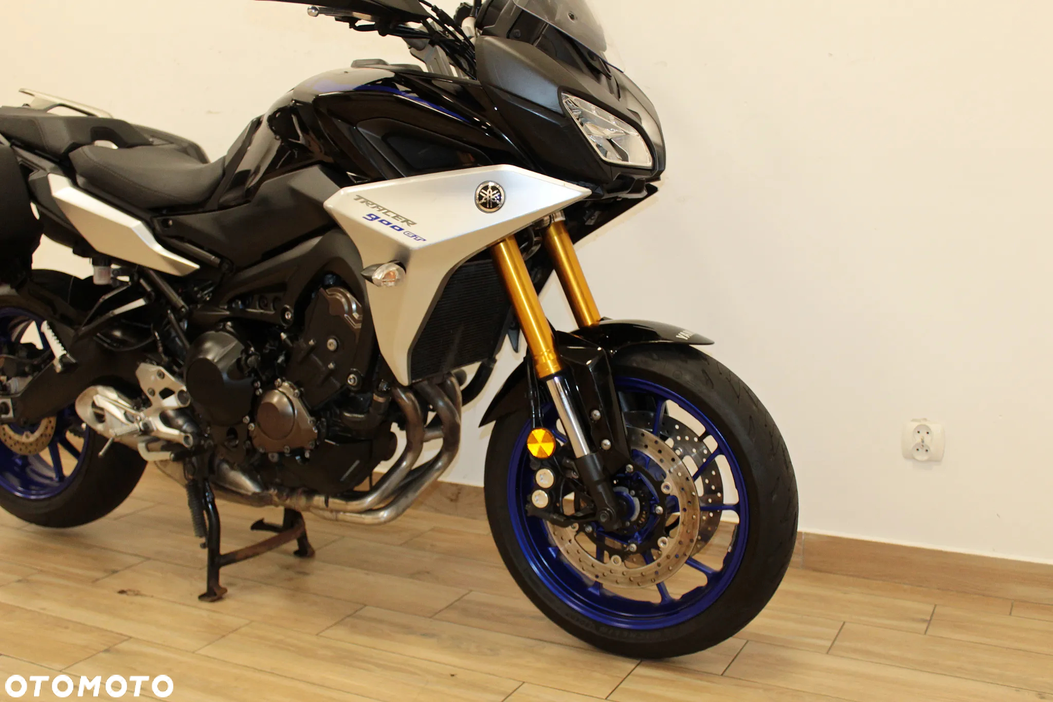 Yamaha MT - 4