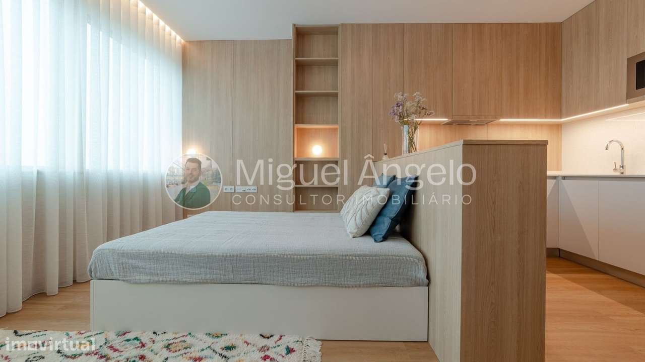 Apartamento T0 novo c/ lugar de garagem e totalmente mobilado-7
