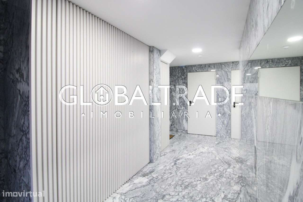 Apartamento T2 com Terraço em Baguim do Monte-23