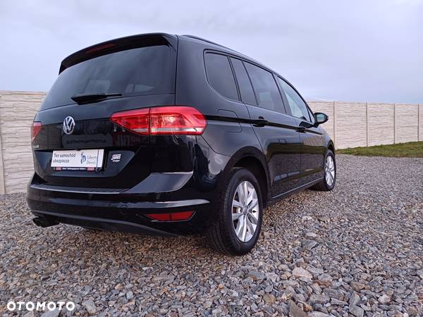 Volkswagen Touran 2.0 TDI SCR (BlueMotion Technology) DSG Comfortline - 13