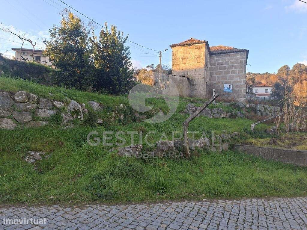 Moradia para reconstrução em São Tomé de Covelas, Baião-31