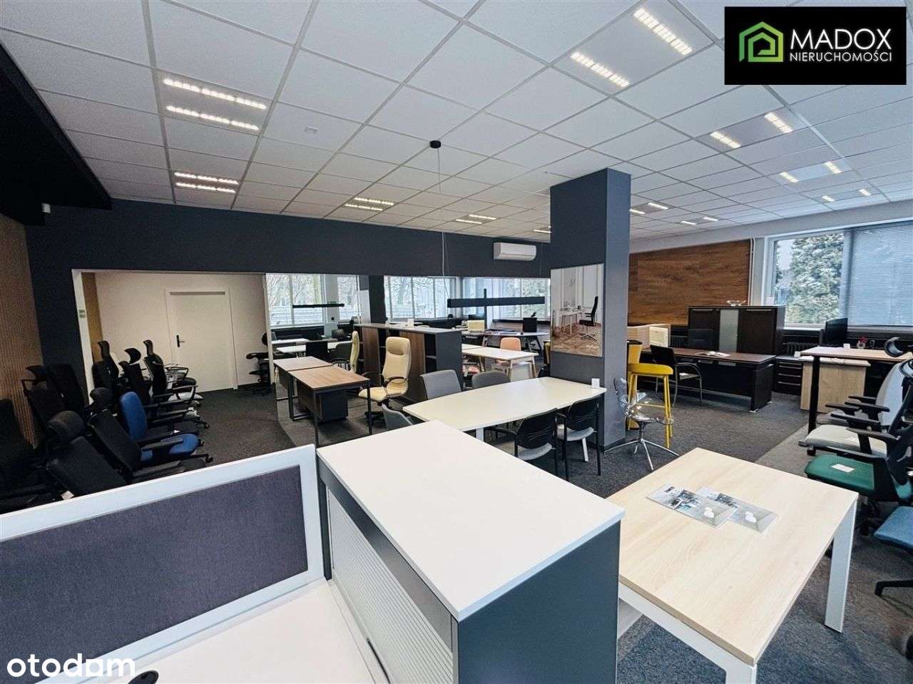 Budynek Handlowo-Usługowy Z Projektem Rozbudowy-8