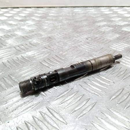 Injectoare Mercedes Nissan Renault Dacia Suzuki 1.5D • 8200676774 - 4