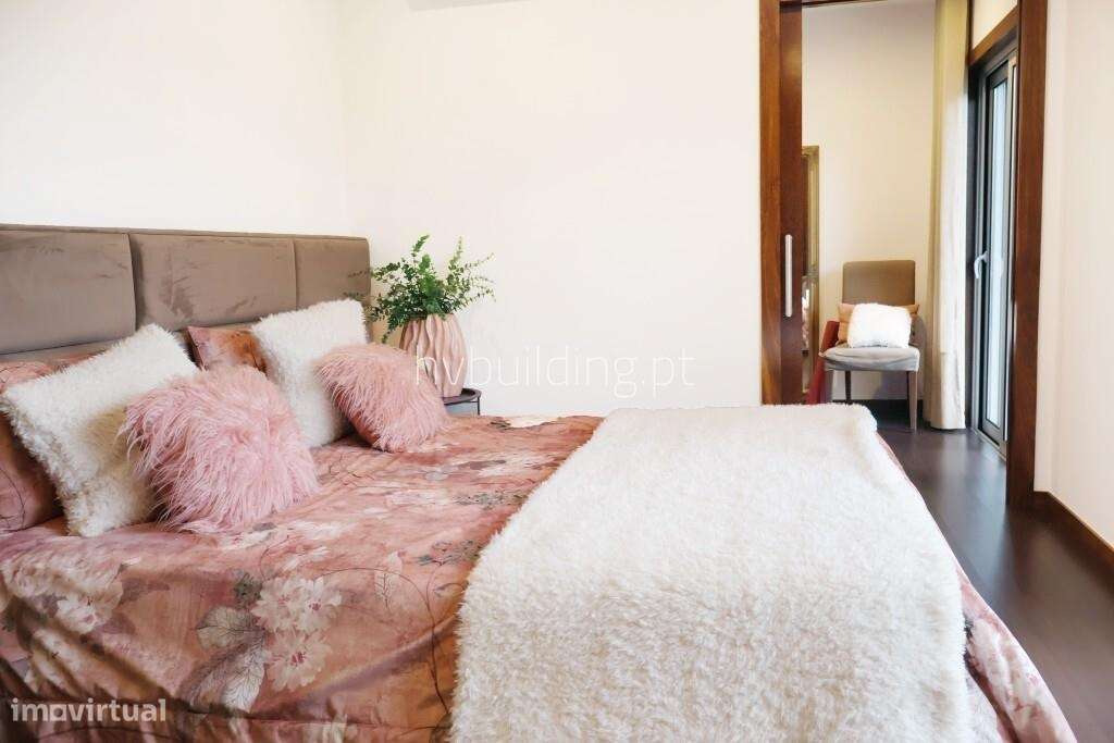 A Sua Casa de Sonho em Carvalhal — Moradia T3-12