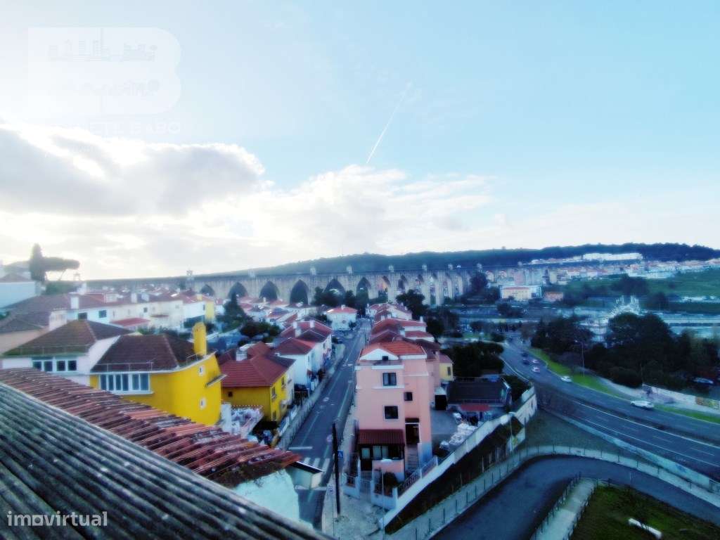 **Apartamento T1 em Campolide com Vista Deslumbrante sobre Monsanto**-39