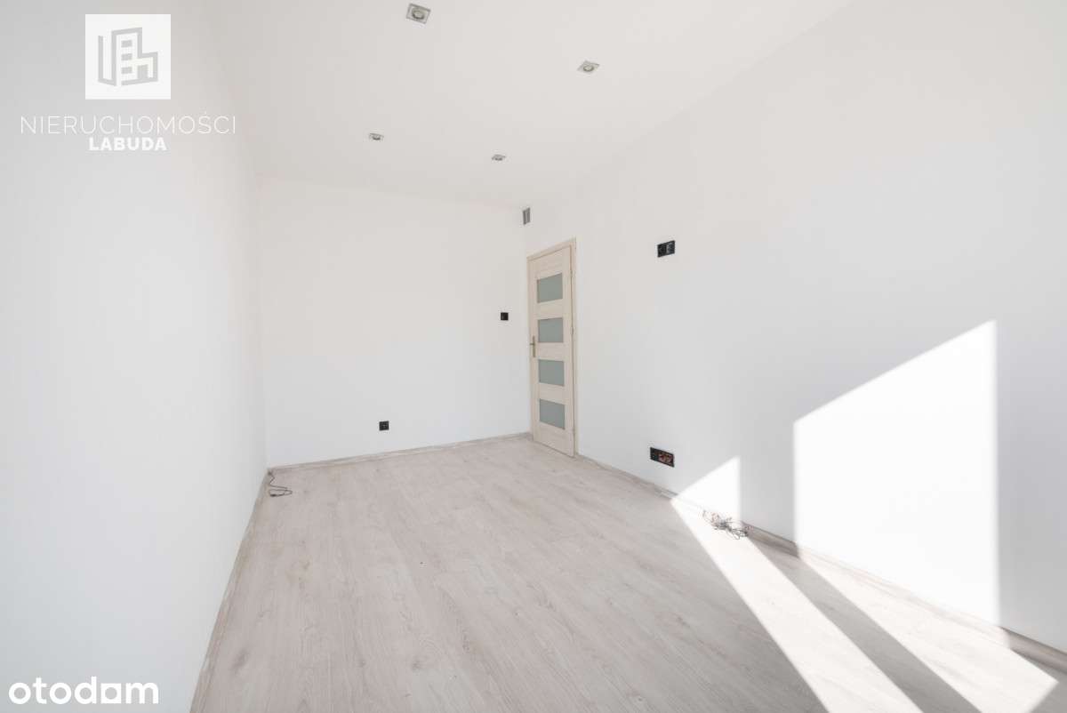 Przestronne mieszkanie w centrum - Pełny obrazek: 5/11