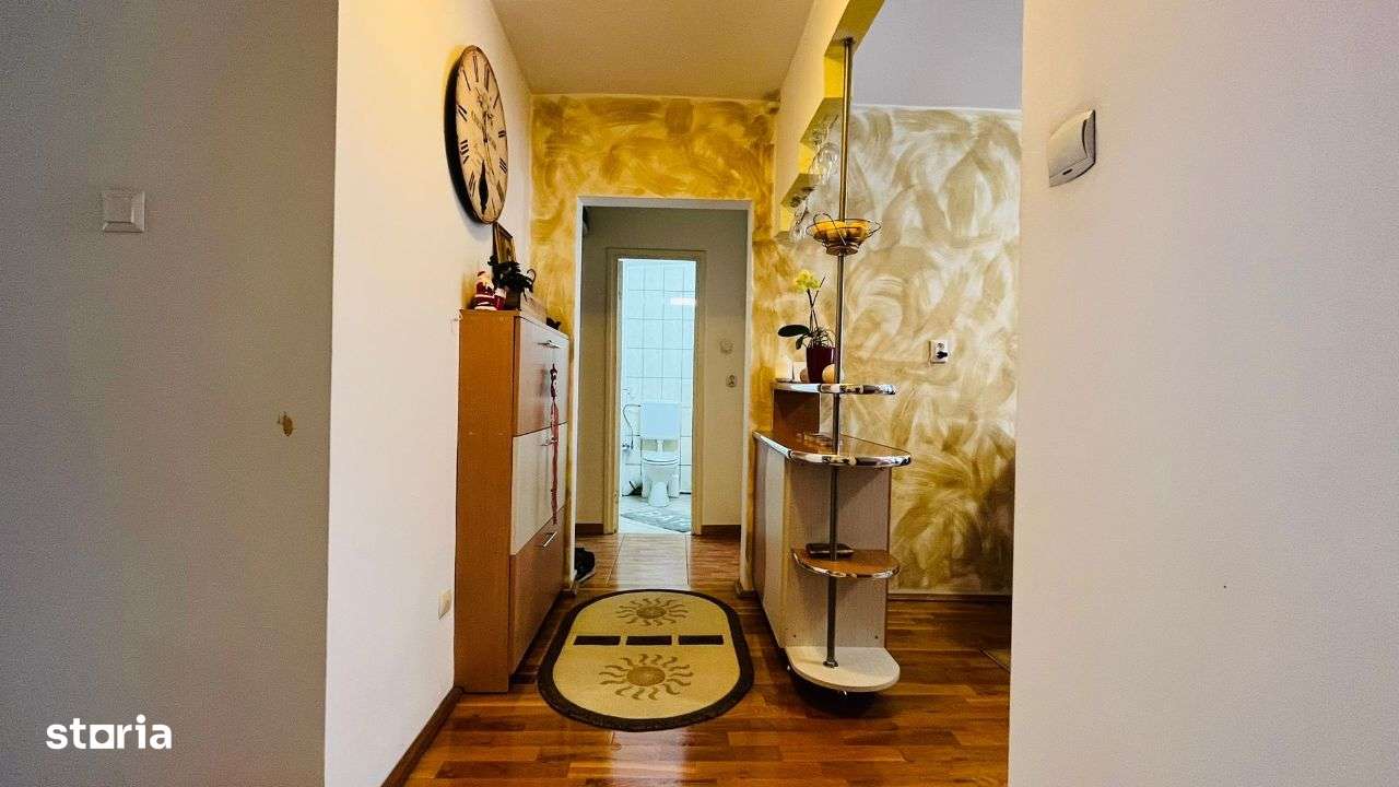 Apartament 4 Camere De Vanzare In Sebes, Zona Centrala. Comision 0 - Imagine principală: 4/20