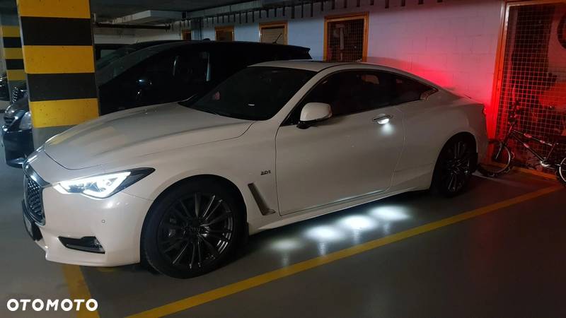 Infiniti Q60 2.0t Sport Tech - 14