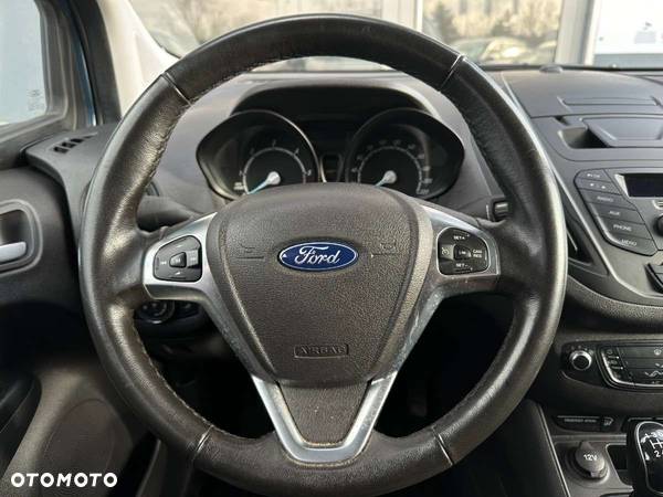 Ford Tourneo Courier - 18