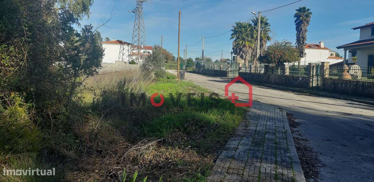 Lote terreno para construção - Grande imagem: 2/3
