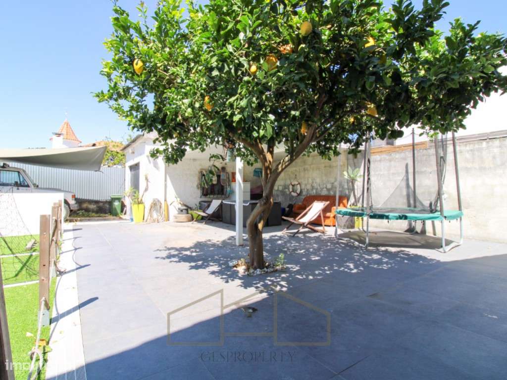 Moradia Térrea Isolada T3 - Lote de 596m2 na Aroeira-55