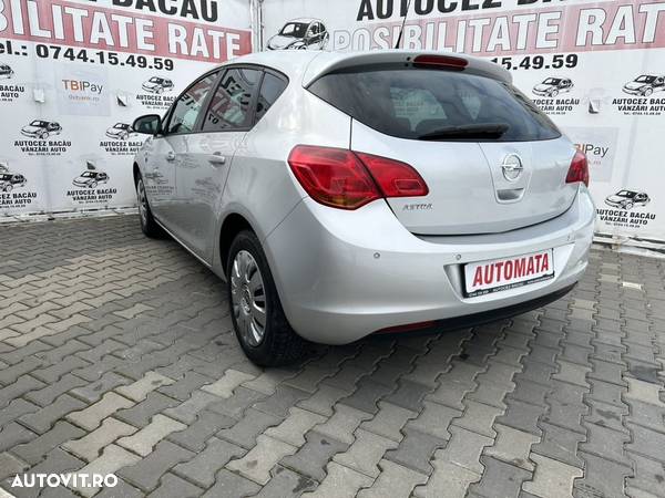 Opel Astra 1.6 Automatik Design Edition - 9