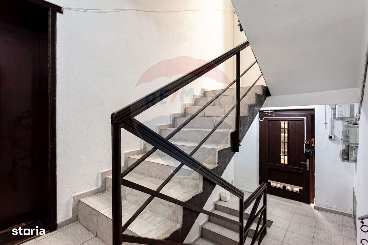 Vilă idealǎ pentru locuințǎ sau investiție -  zonă ultracentralǎ Arad - Imagine principală: 4/20