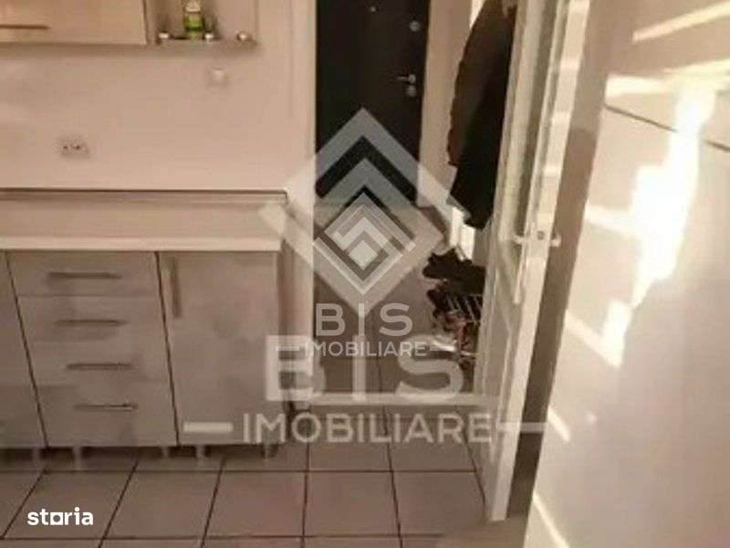 Apartament de vanzare - DECEBAL - Imagine principală: 2/10