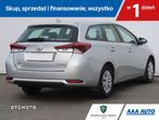 Toyota Auris - 6