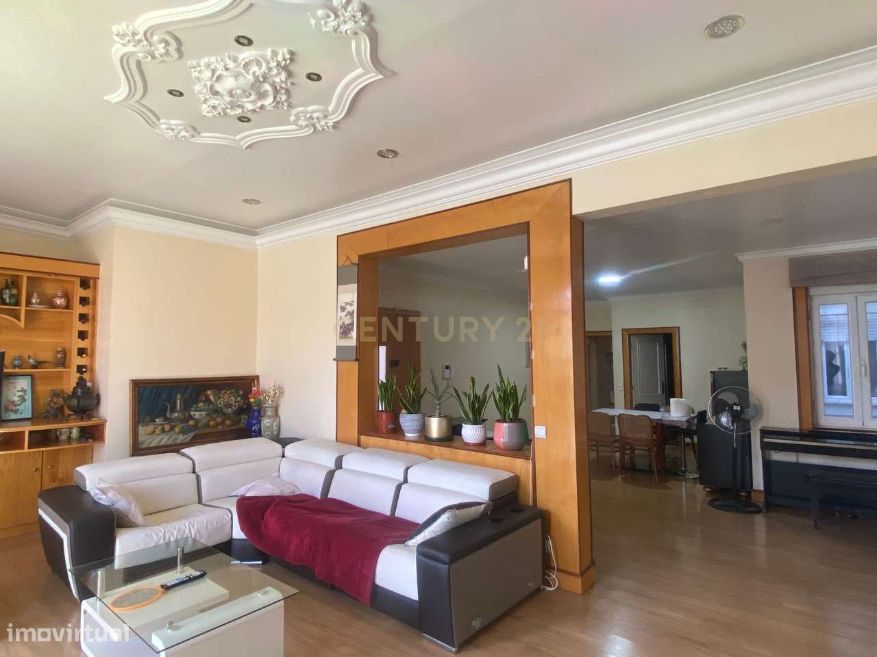 T5, Rua Morais Soares, no Centro de Lisboa - Grande imagem: 2/32