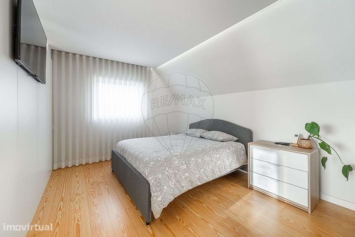 Moradia T4 para venda-27