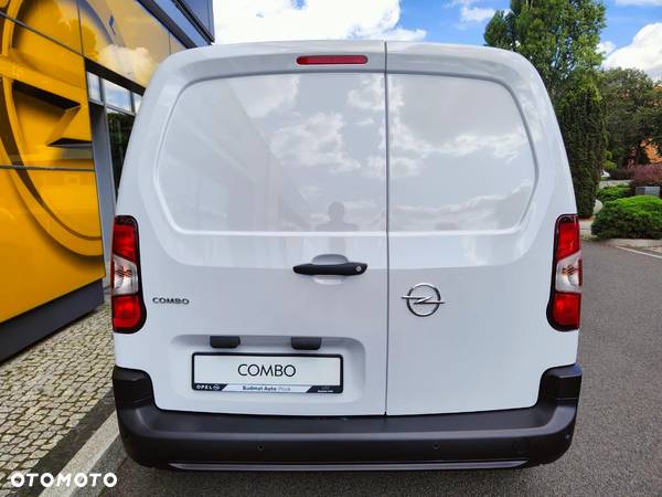 Opel Combo L1 1.2 110KM MT6 - 8