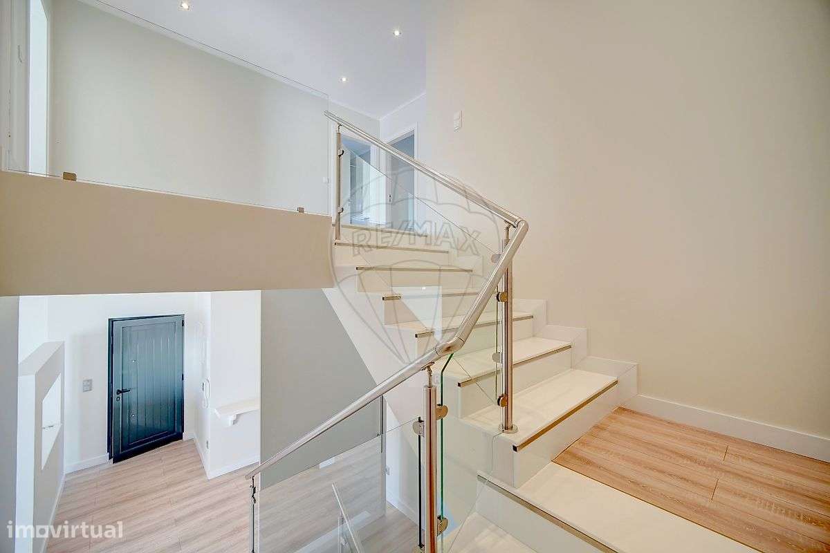 Moradia T4 para venda-32