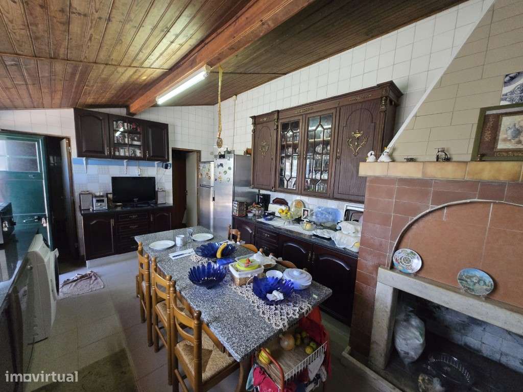 Moradia Encantadora em Almornos - Natureza, Tranquilidade e Conforto!-18