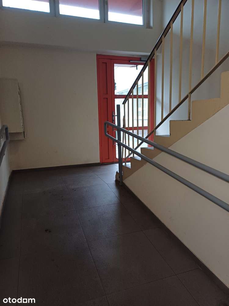 PREZENTACJA OFERTY WSTRZYMANA.-8