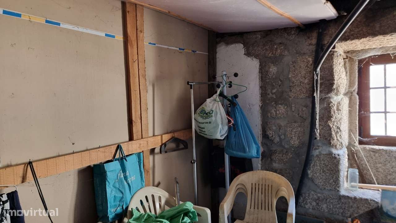 Moradia para Restaurar T2 Venda em Cantelães,Vieira do Minho-23