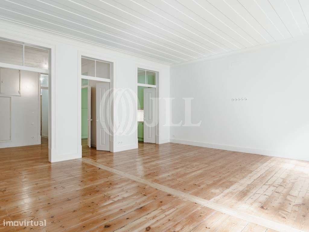 Apartamento T3 totalmente remodelado, na Lapa, Lisboa - Grande imagem: 2/27
