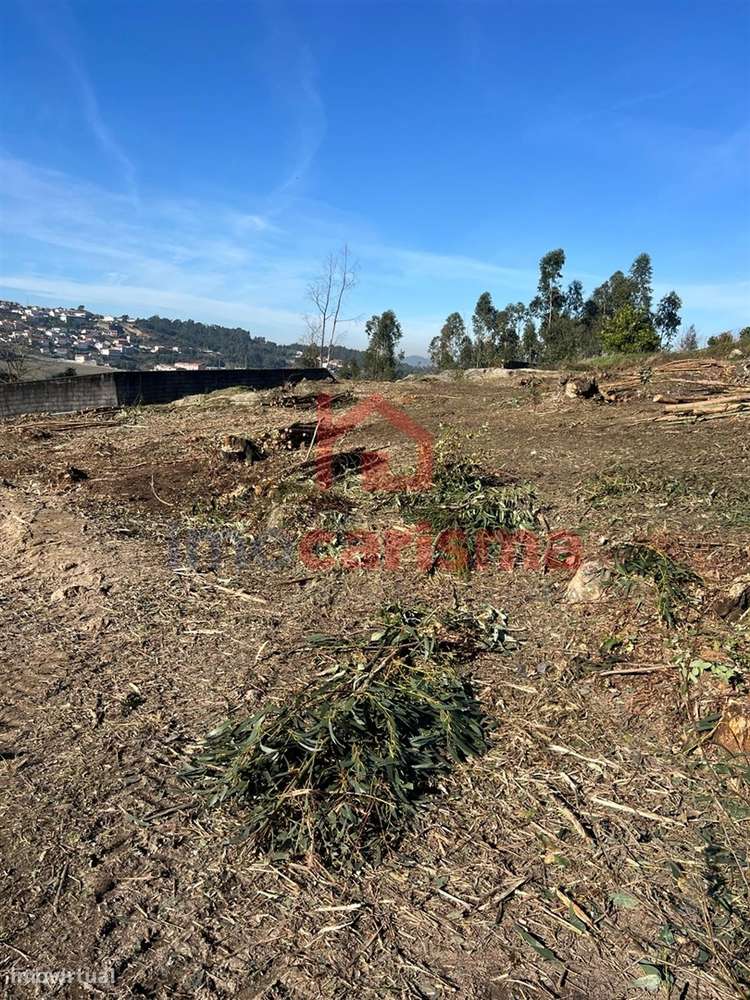 Lote de Terreno para construção com 720m2 em S. Martinho do Campo, San-8