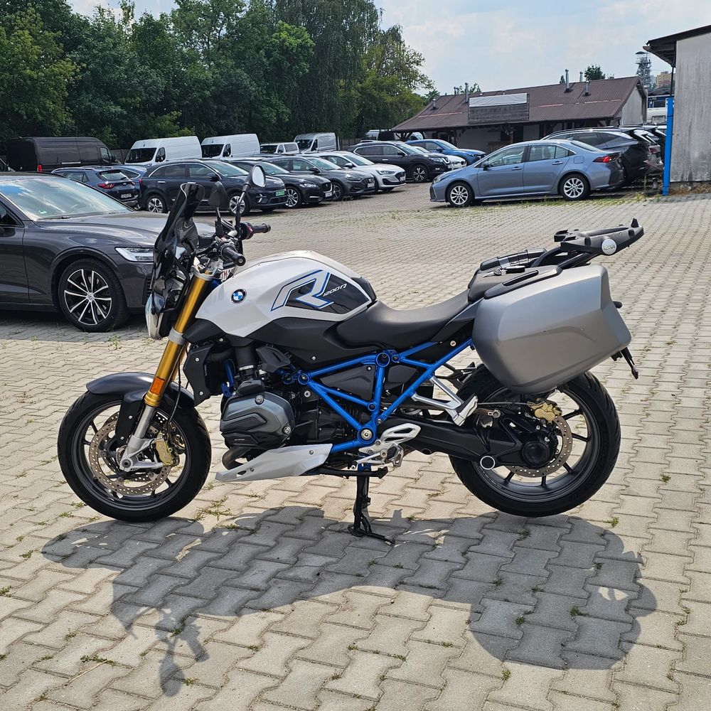 bmw r