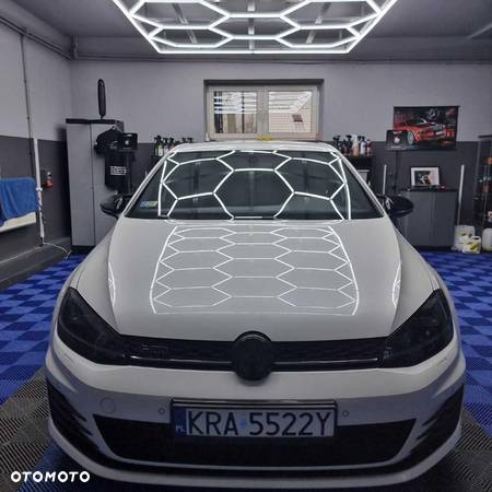 Volkswagen Golf VII 2.0 TDI BMT GTD - 2