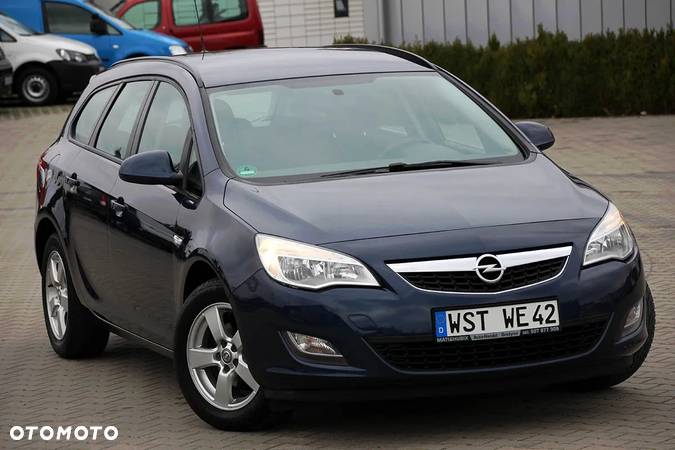 Opel Astra 1.3 CDTI DPF ecoFLEX Sports Tourer Edition - 2