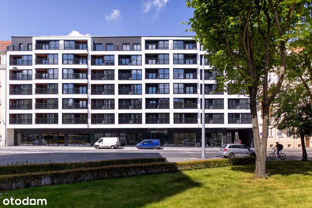 Lokal usługowy | 164m2 | Wyszyńskiego | witryny