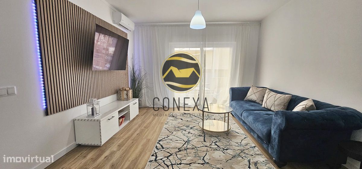 Apartamento T2 Totalmente Remodelado a 5 minutos a pé da Praia com bo