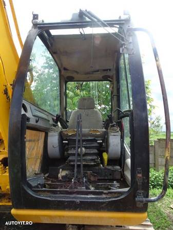 Dezmembrez excavator JCB JS160 - 5