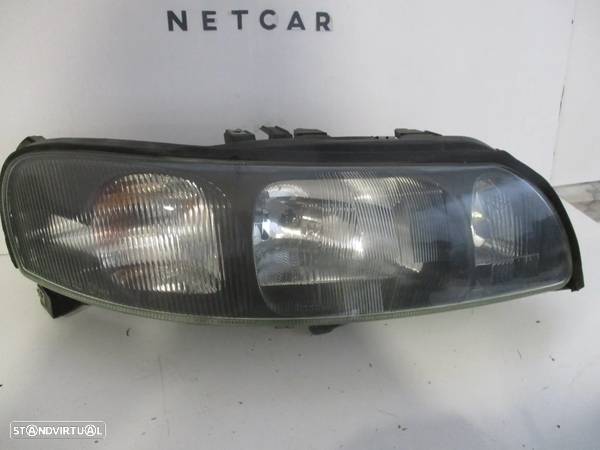 farol optica volvo S60 2004 - 2