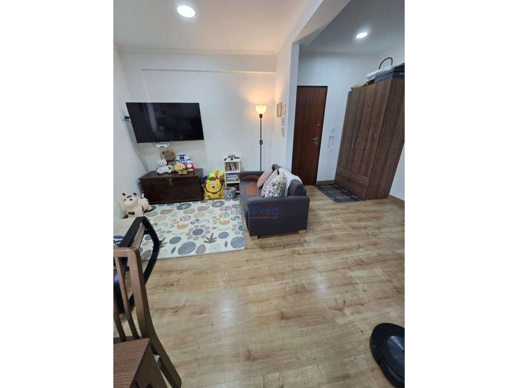 Apartamento T2 com Arrecadação | Olival Basto, Odivelas-7