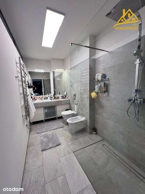 Sprzedam nowoczesny dom w Dąbrowie Górniczej (przy jeziorach -Pogoria)-8