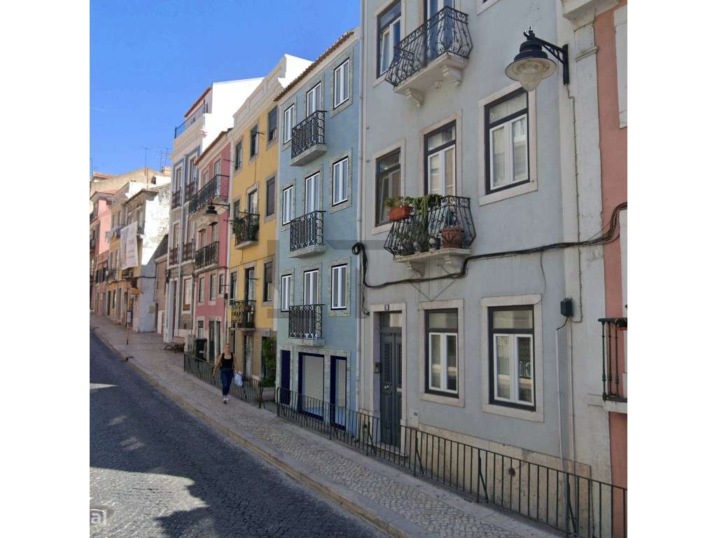 Apartamento Duplex T1+1 para Venda em Santos, Lisboa - Grande imagem: 1/15