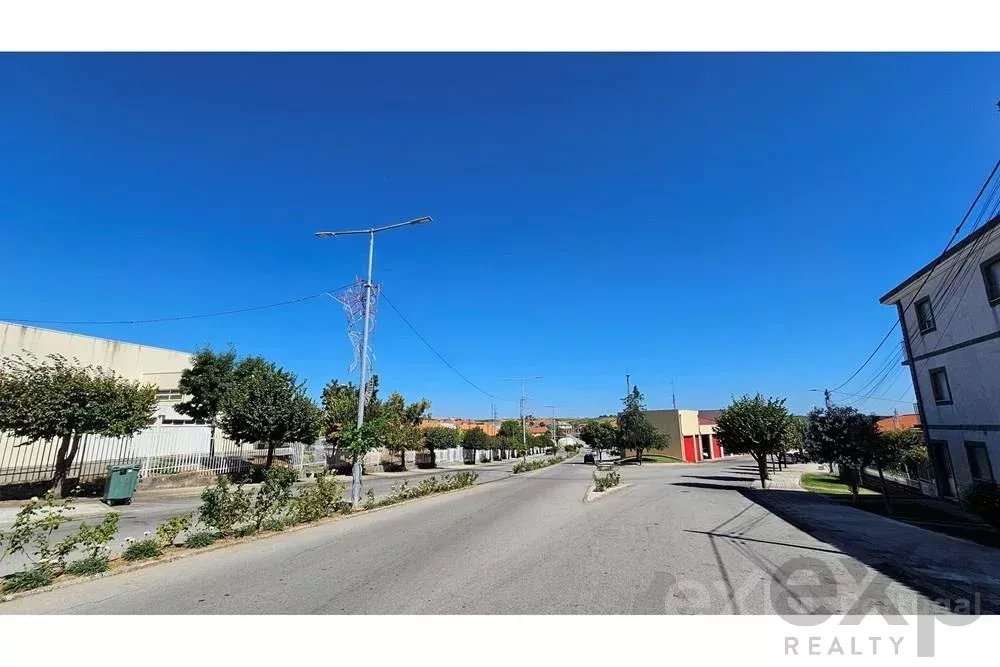 Moradia Centro de Sendim - Grande imagem: 3/29