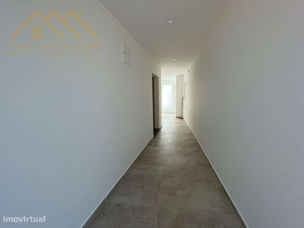 Apartamento T2 em Torres Vedras-21